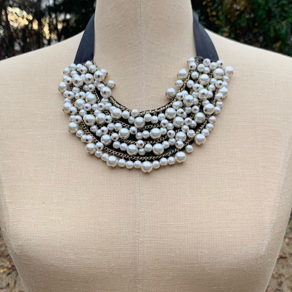 Pearl and Chain Beaded Statement Collar Necklace - Picture 8 of 10